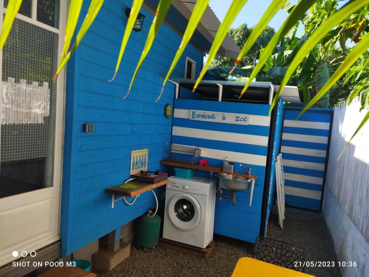 Bungalow Bleu Étang-Salé les Bains Esterno foto
